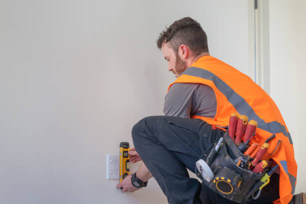 Best Emergency Electrical Repair  in Walker, MI